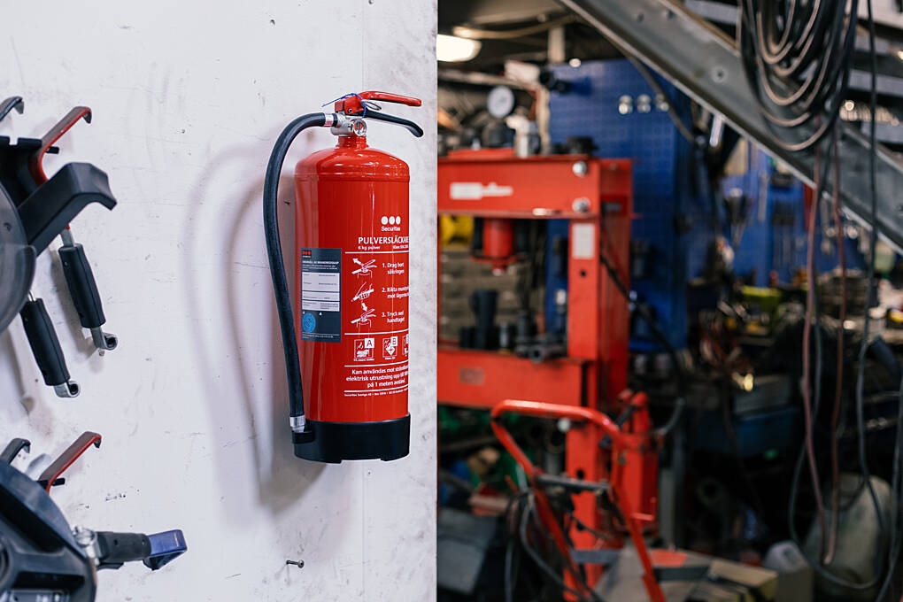 Fire extinguisher provided by Securitas installed at client premises