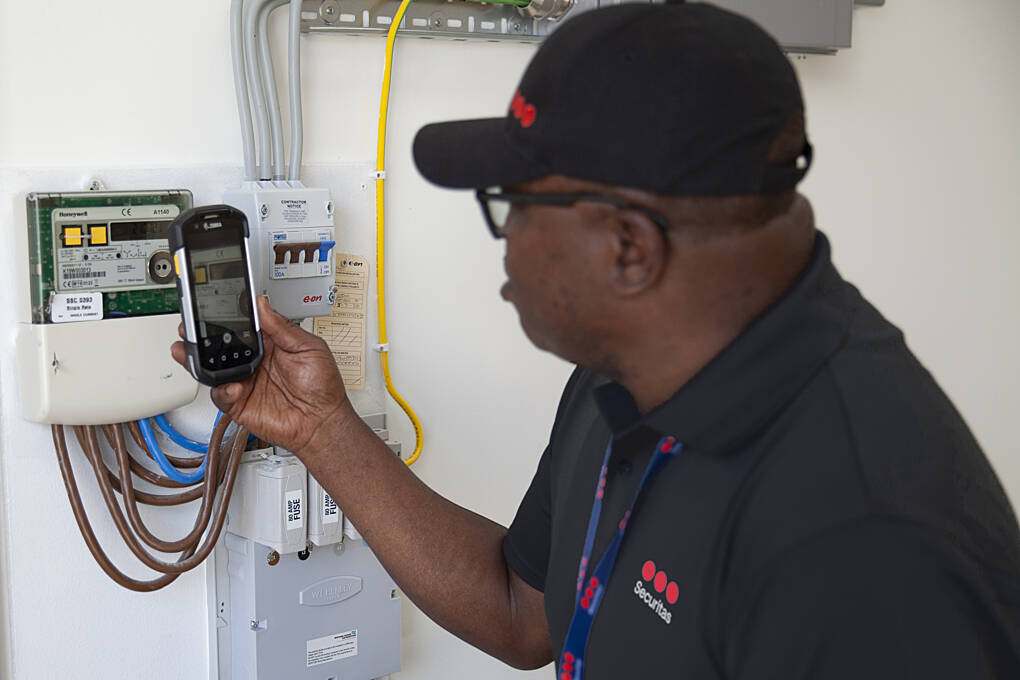 Vérification technique par un agent de sécurité mobile